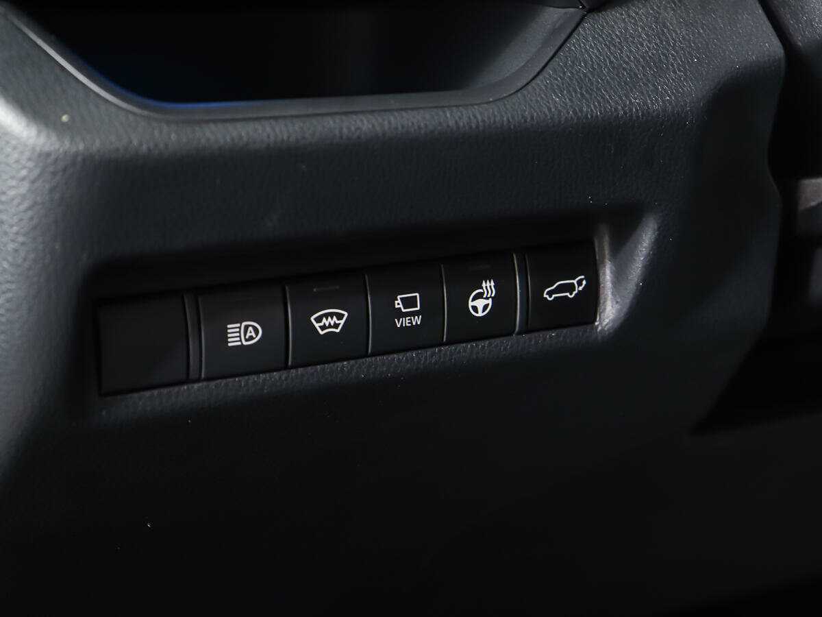 Toyota RAV4, 2021 Фото №17