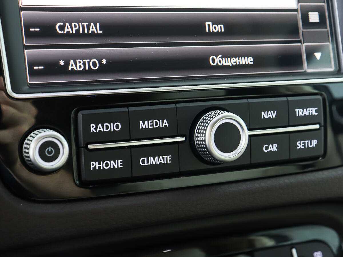 Volkswagen Touareg, 2014 Фото №22