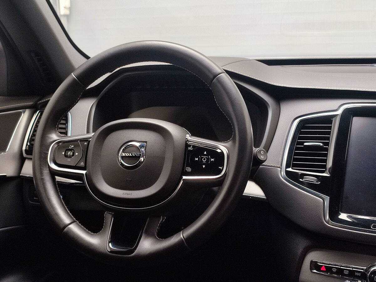 Volvo XC90, 2020 Фото №12