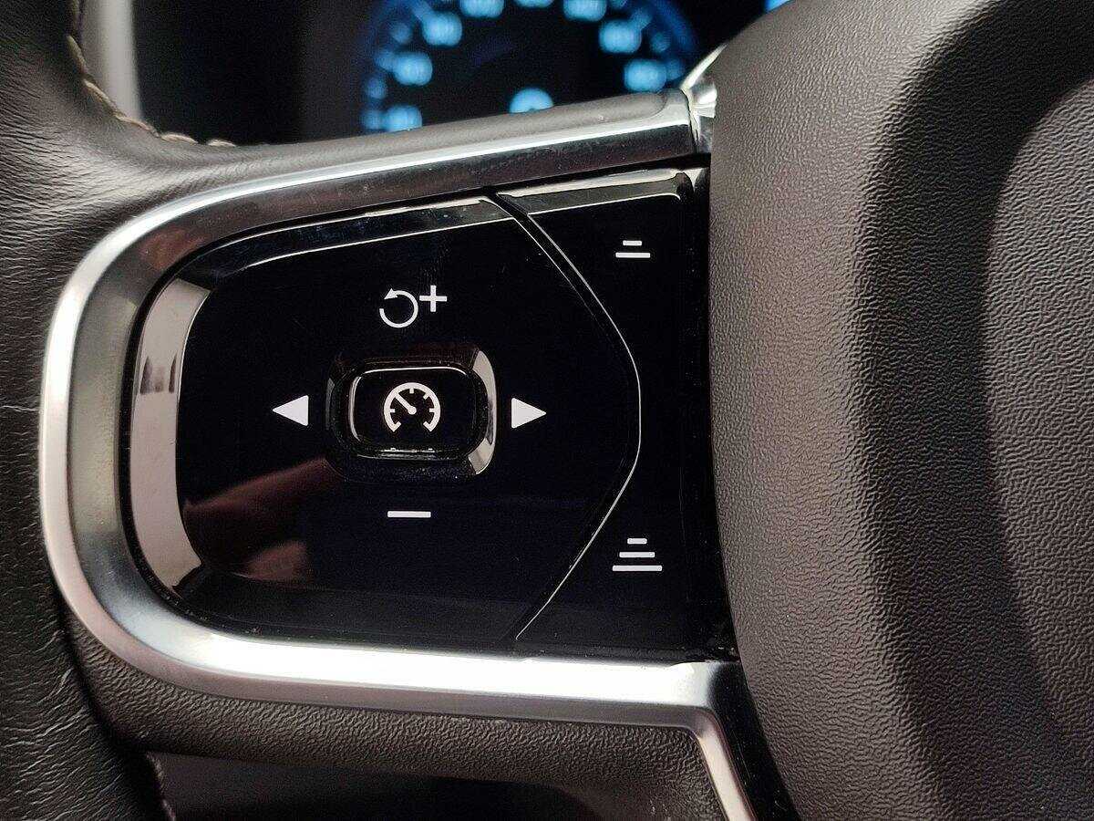 Volvo XC90, 2020 Фото №13