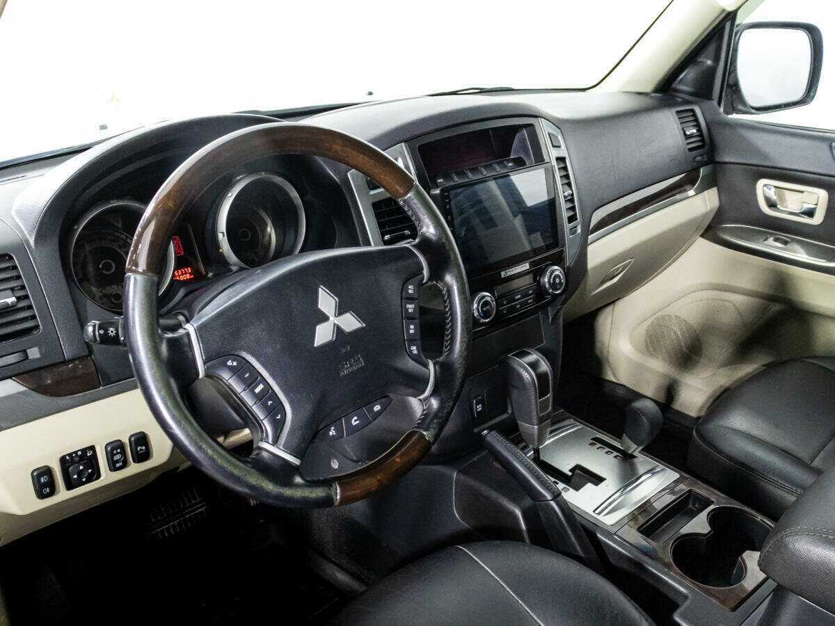 Mitsubishi Pajero, 2019 Фото №11