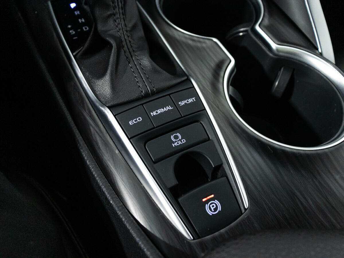 Toyota Camry, 2022 Фото №19