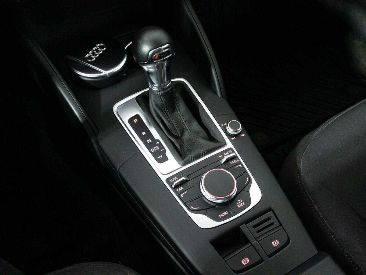 Audi A3 Sportback, 2013 Фото №14