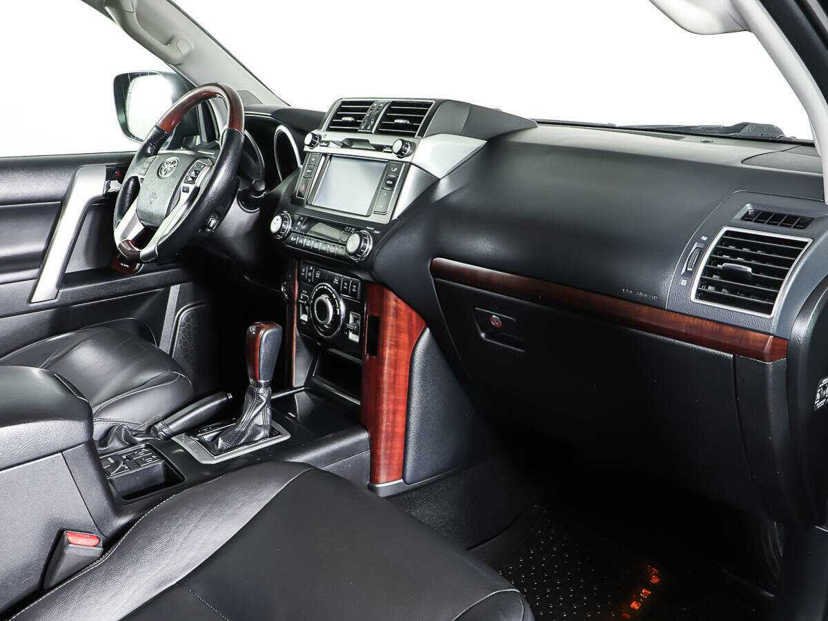 Toyota Land Cruiser Prado, 2016 Фото №8