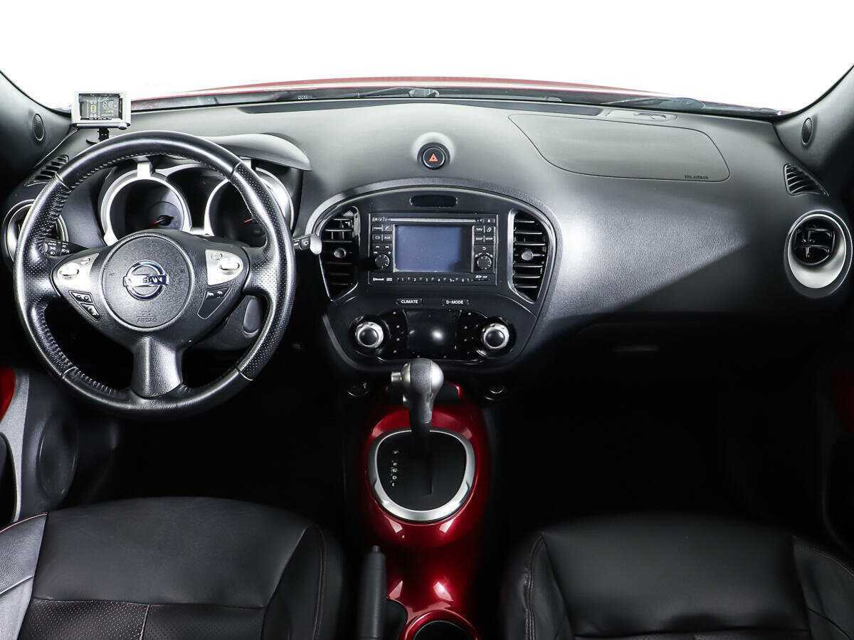Nissan Juke, 2011 Фото №11