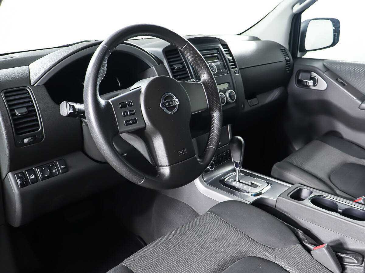 Nissan Pathfinder, 2011 Фото №17