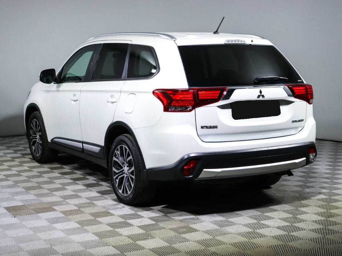 Mitsubishi Outlander, 2016 - 88 000 км. | Фото №6