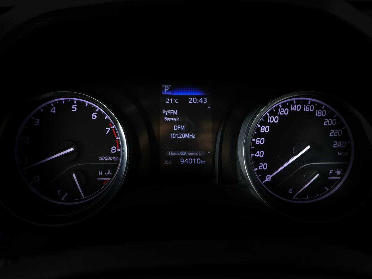 Toyota Camry, 2021 Фото №9