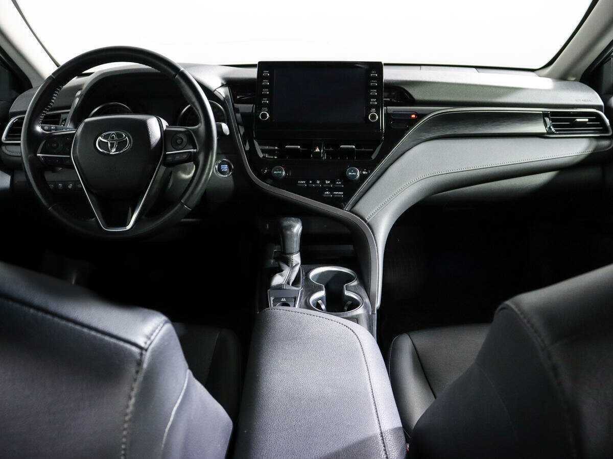 Toyota Camry, 2021 Фото №10