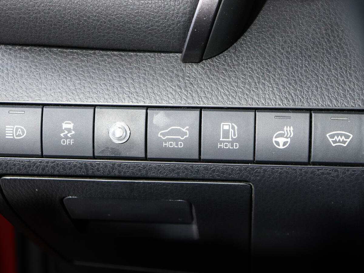 Toyota Camry, 2021 Фото №14