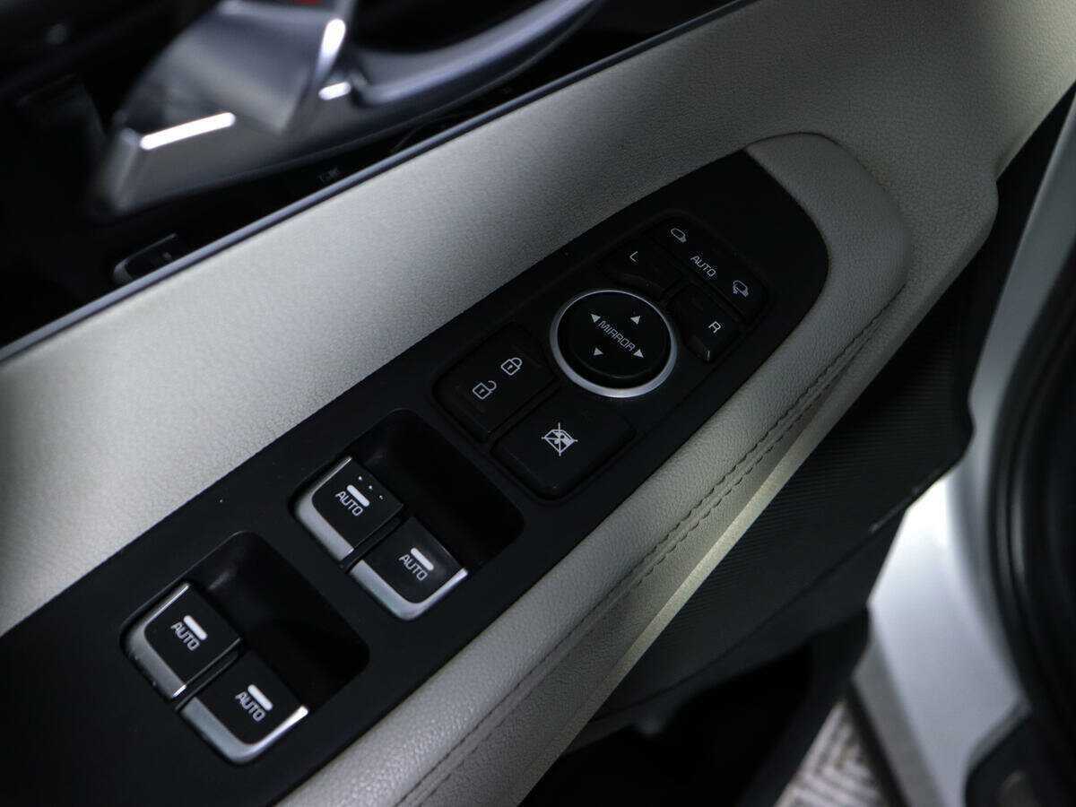 Kia Sorento, 2019 Фото №20