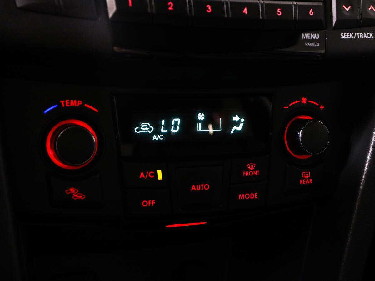 Suzuki Swift, 2011 Фото №15