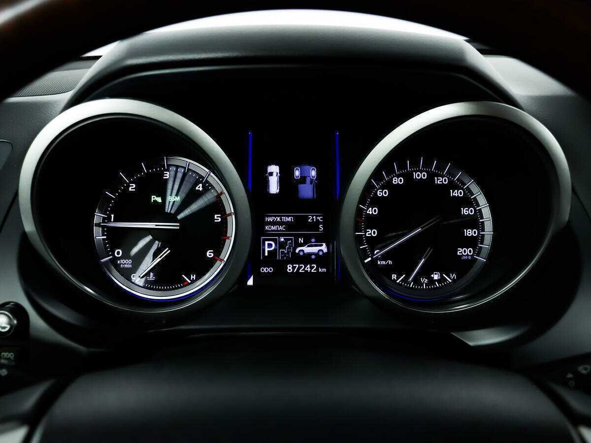 Toyota Land Cruiser Prado, 2013 Фото №10