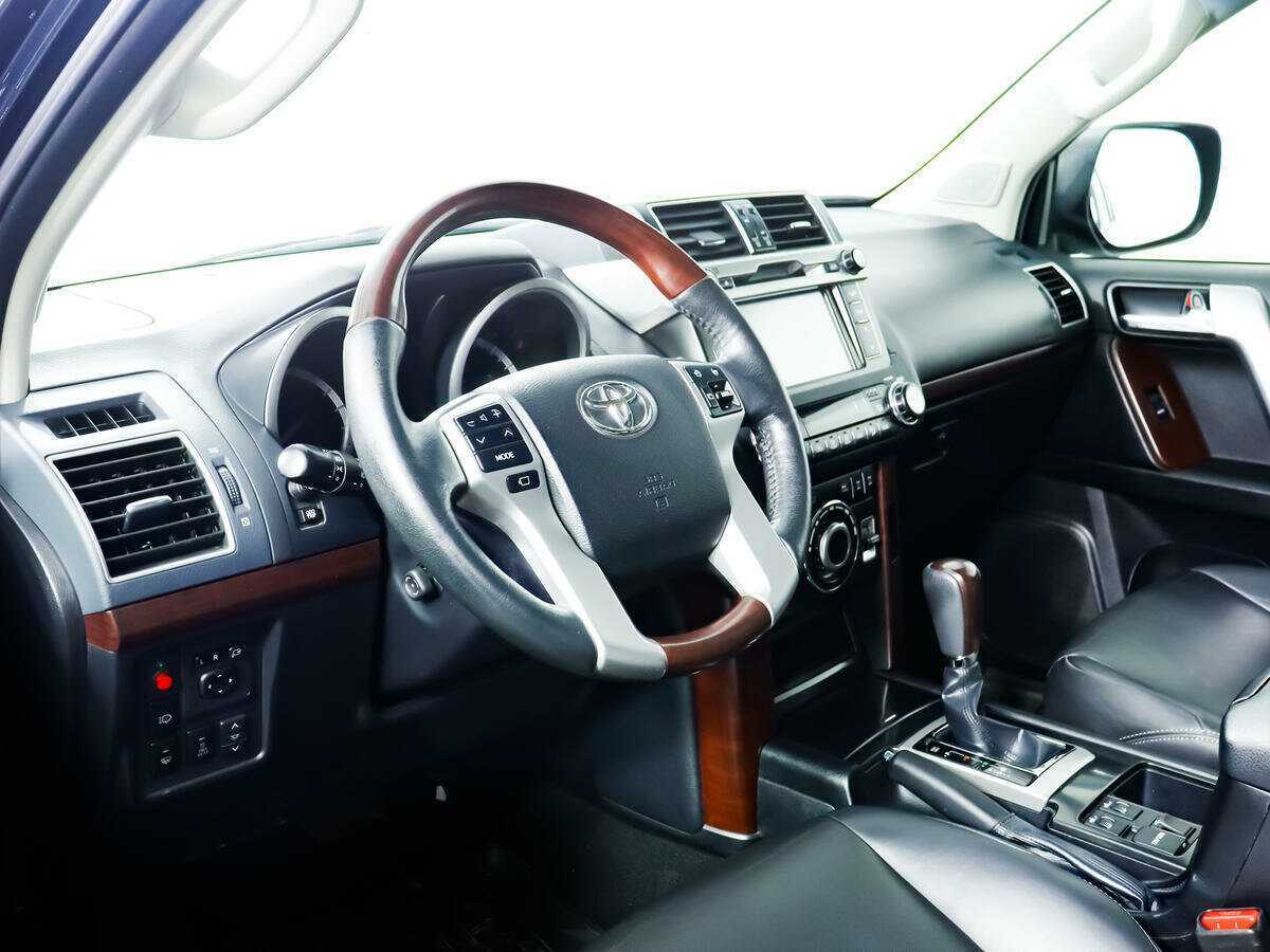 Toyota Land Cruiser Prado, 2013 Фото №13