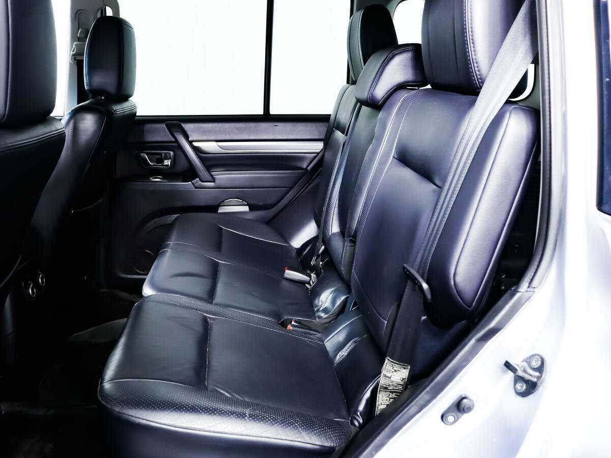 Mitsubishi Pajero, 2011 Фото №9