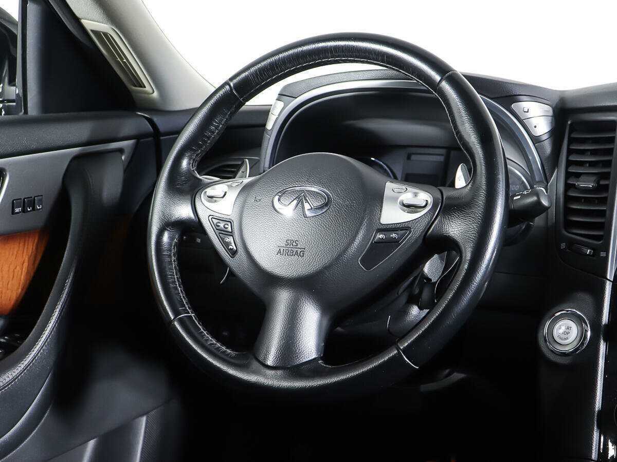 Infiniti FX37, 2013 Фото №15