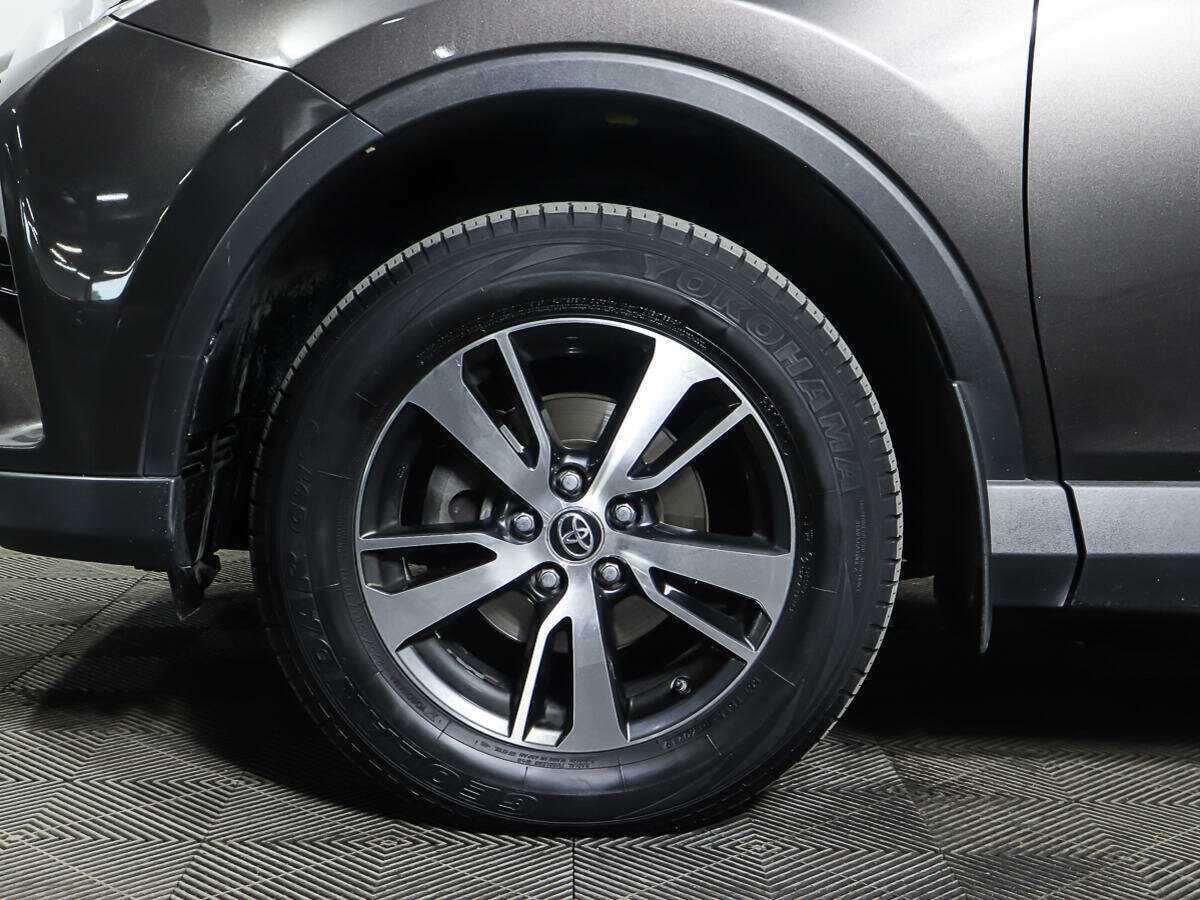 Toyota RAV4, 2019 Фото №21