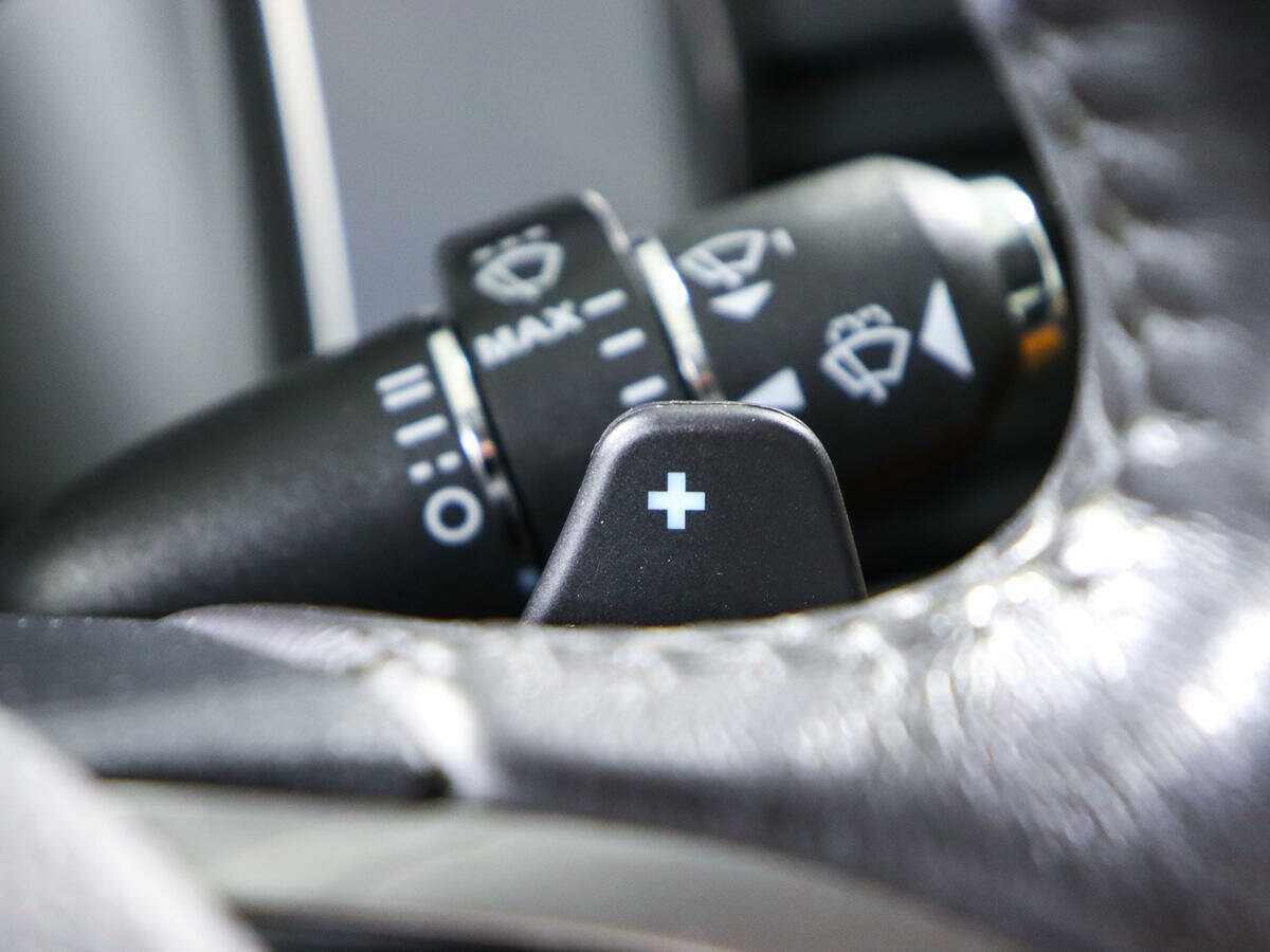 Jaguar XF, 2014 Фото №22