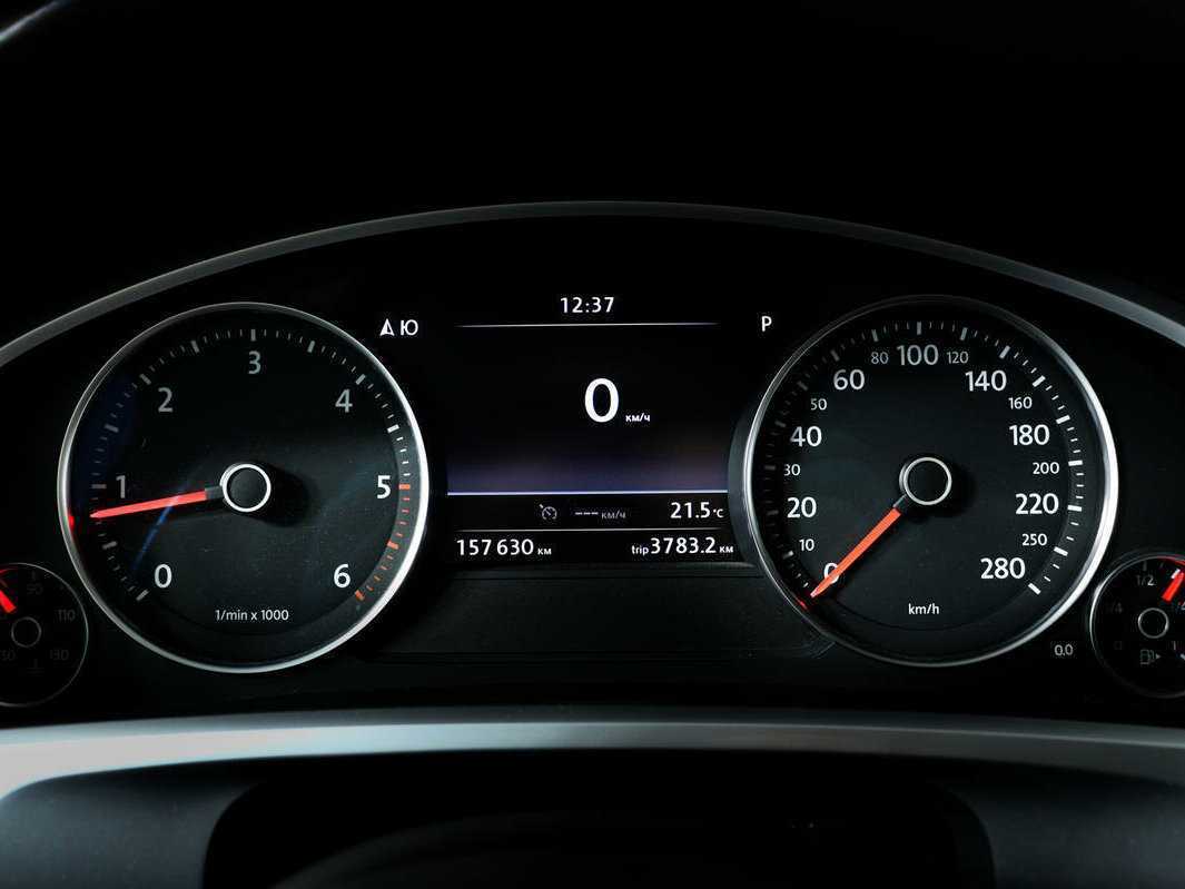 Volkswagen Touareg, 2012 Фото №10