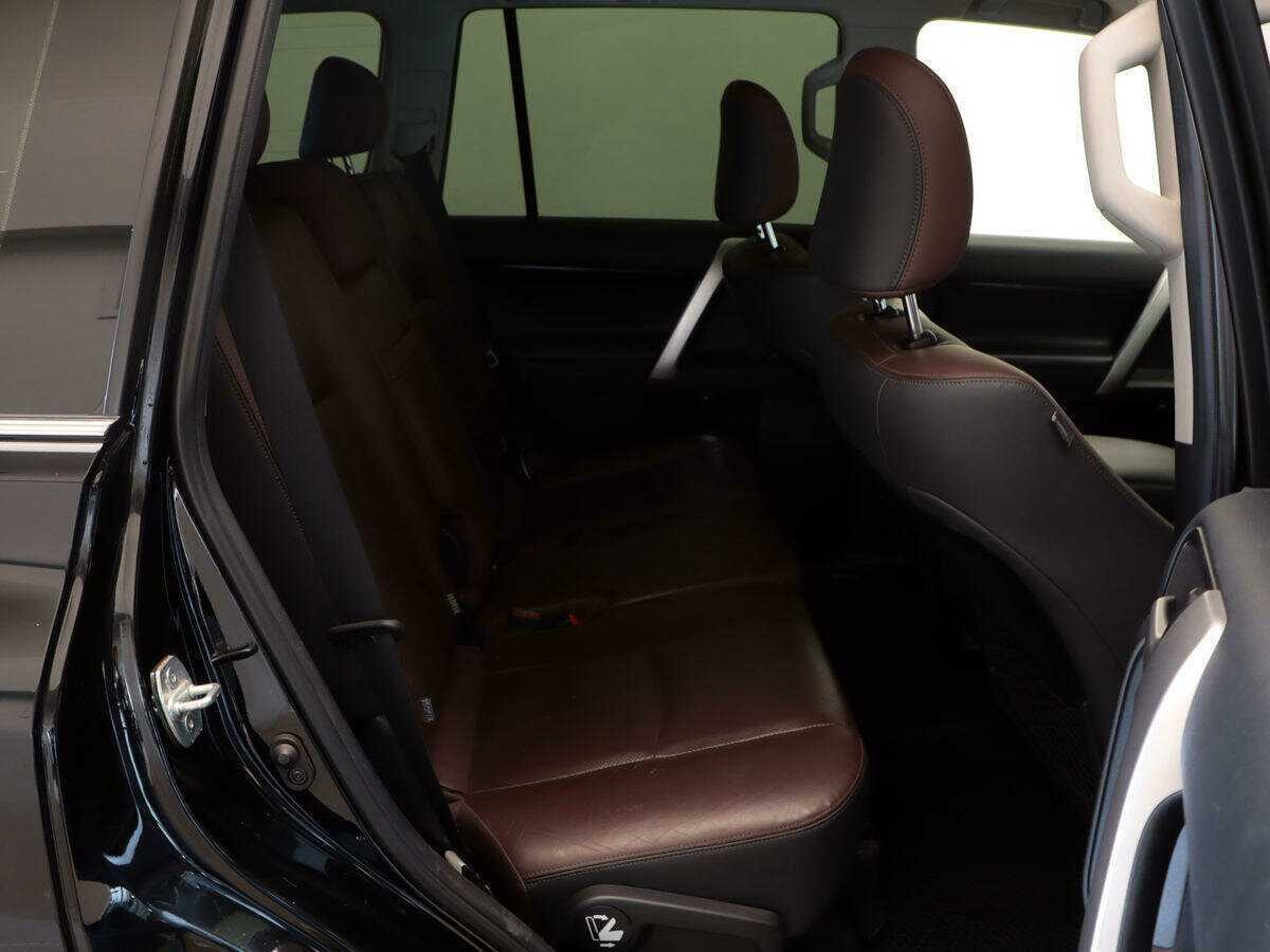 Toyota Land Cruiser Prado, 2017 Фото №8