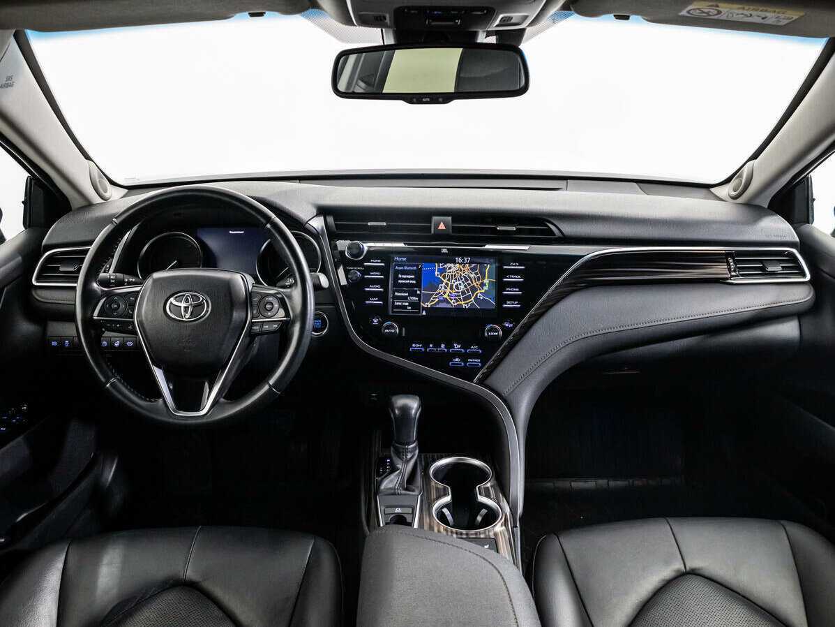 Toyota Camry, 2018 Фото №7