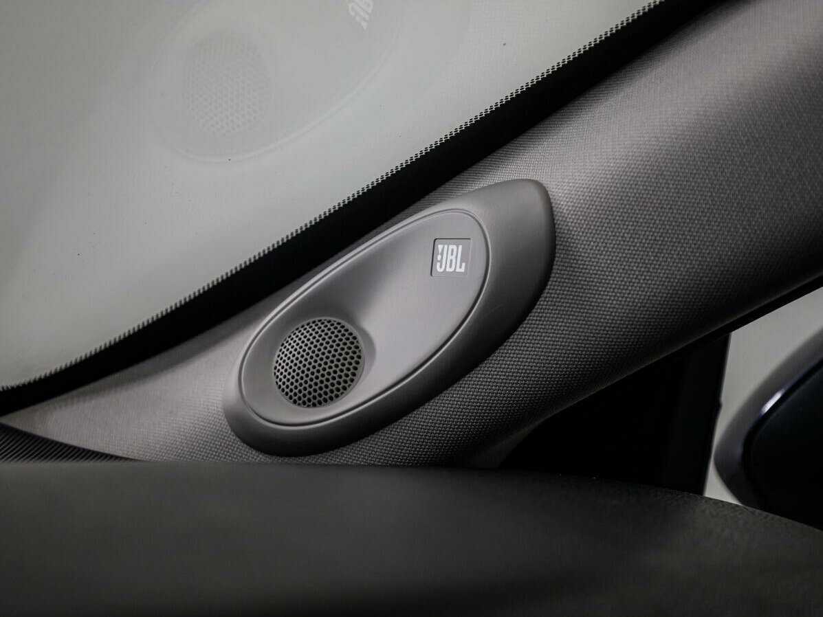 Toyota Camry, 2018 Фото №11