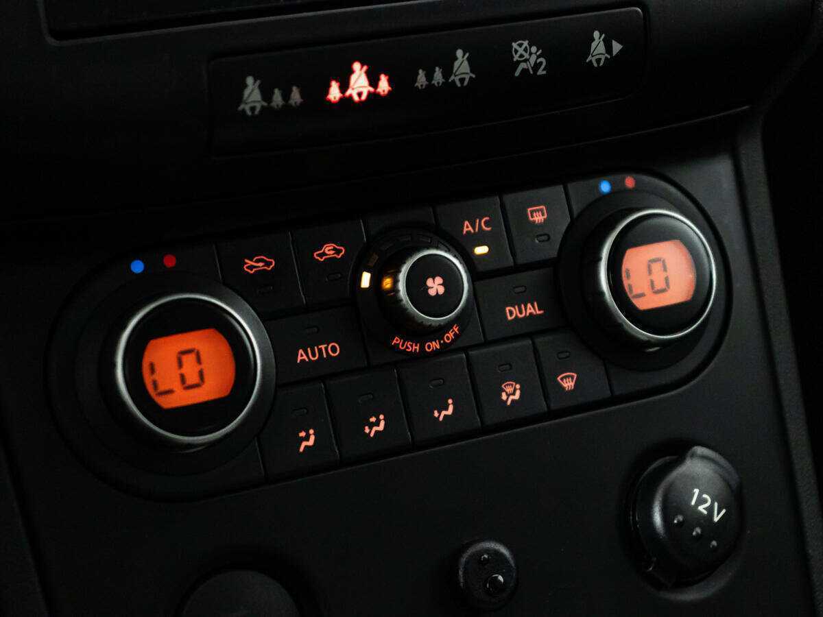 Nissan Qashqai, 2009 Фото №16