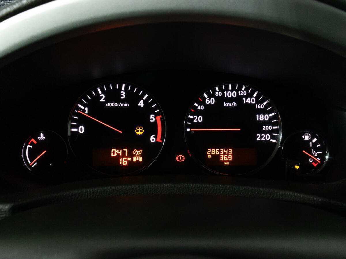 Nissan Pathfinder, 2011 Фото №12