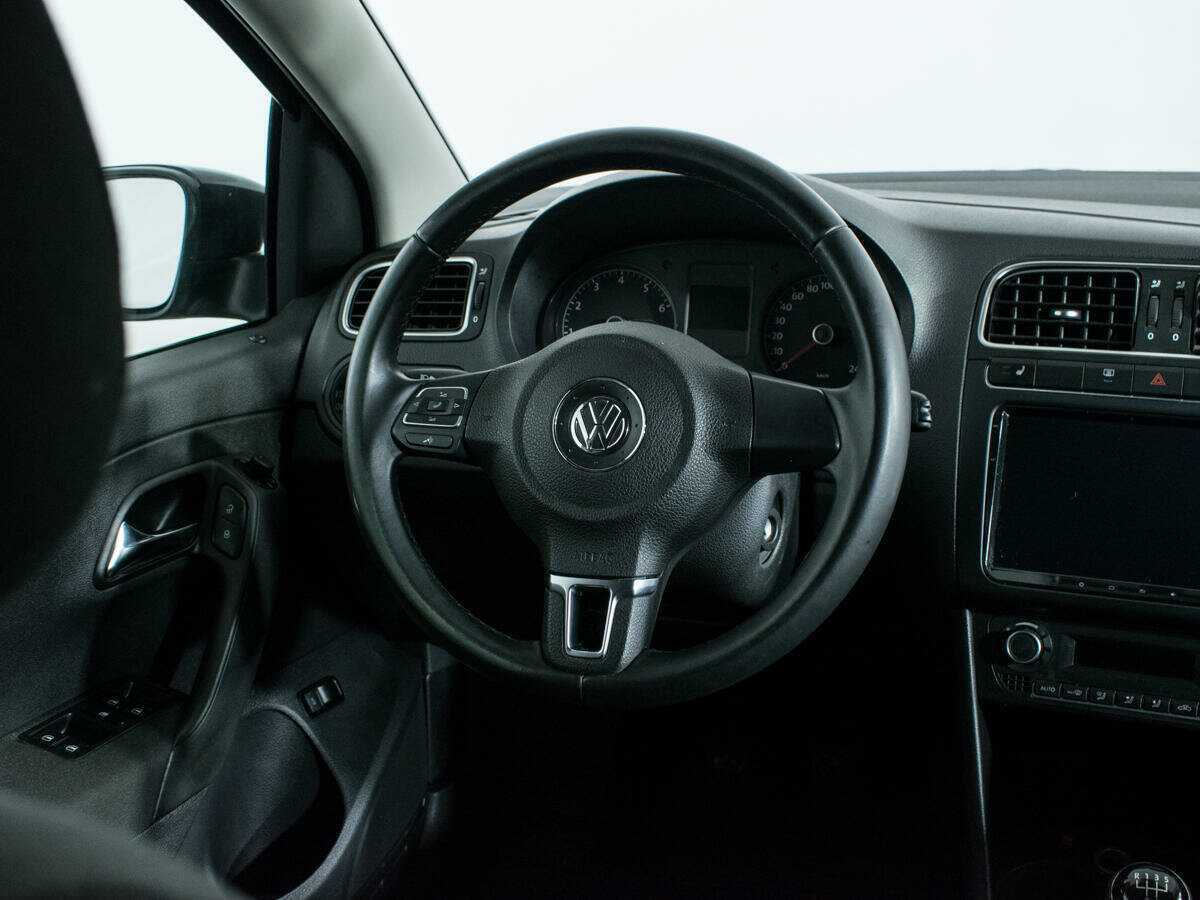 Volkswagen Polo, 2014 Фото №14