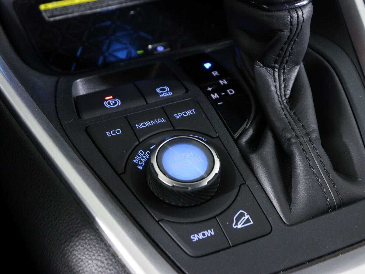 Toyota RAV4, 2021 Фото №27