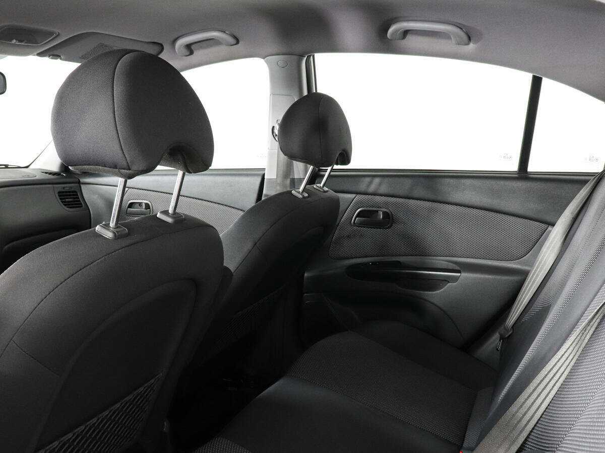 Kia Rio, 2010 - 110 834 км. | Фото №8