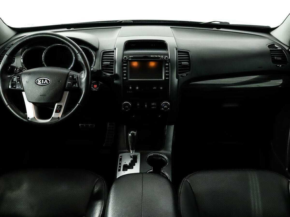 Kia Sorento, 2011 Фото №12