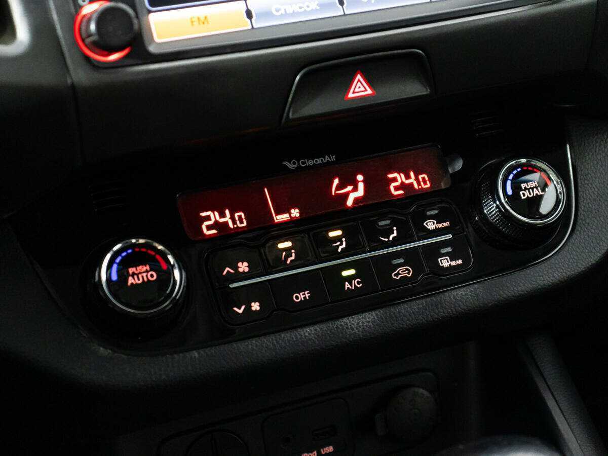 Kia Sportage, 2011 Фото №17