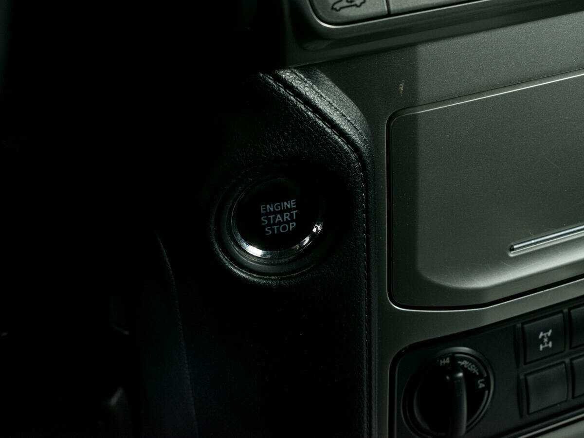 Toyota Land Cruiser Prado, 2018 Фото №10