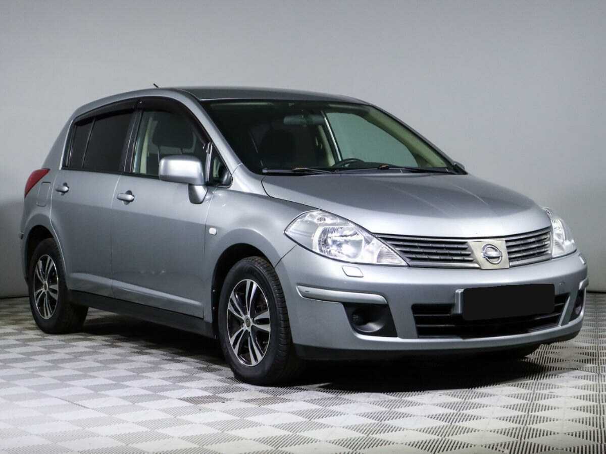 Nissan Tiida, 2010 Фото №3