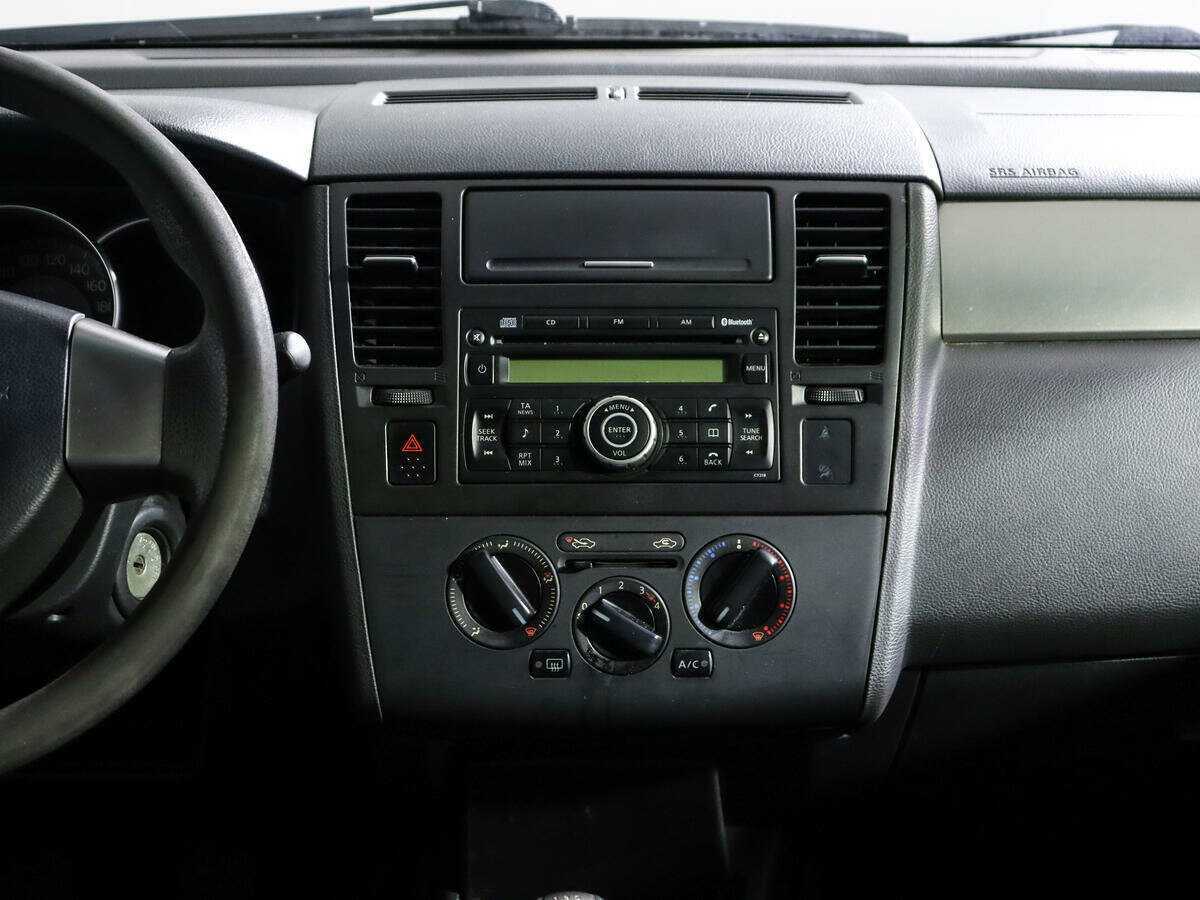 Nissan Tiida, 2007 Фото №10