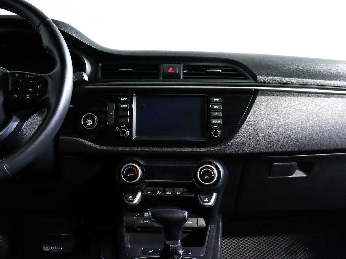 Kia Rio X-Line, 2020 Фото №11