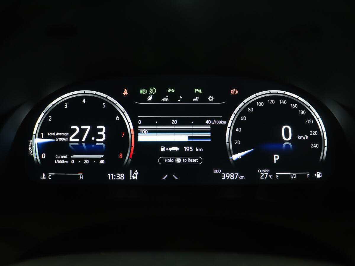 Toyota Camry, 2023 Фото №17