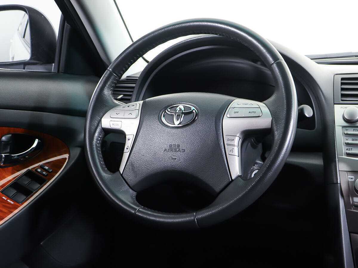 Toyota Camry, 2010 Фото №15