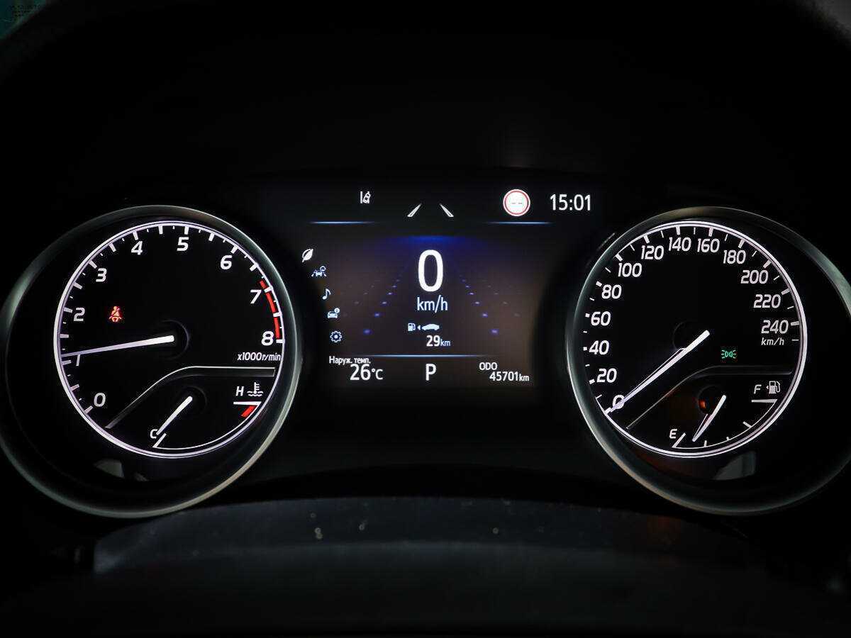 Toyota Camry, 2021 Фото №14