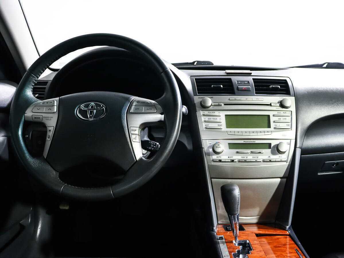 Toyota Camry, 2010 Фото №10