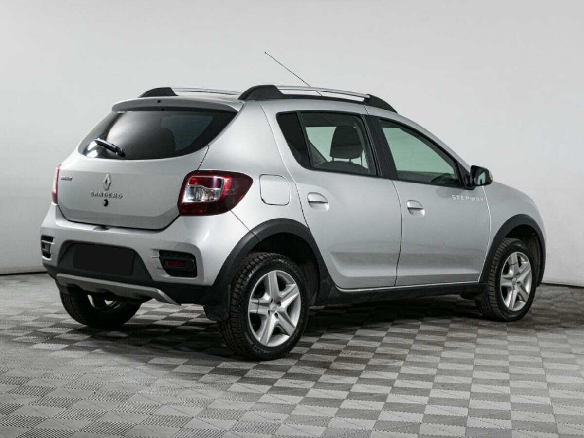 Renault Sandero Stepway, 2017 - 97 600 км. | Фото №5