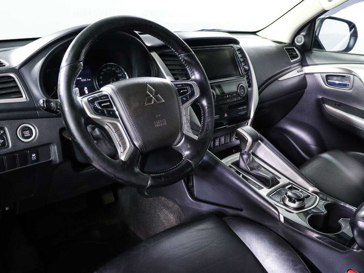 Mitsubishi Pajero Sport, 2019 Фото №14