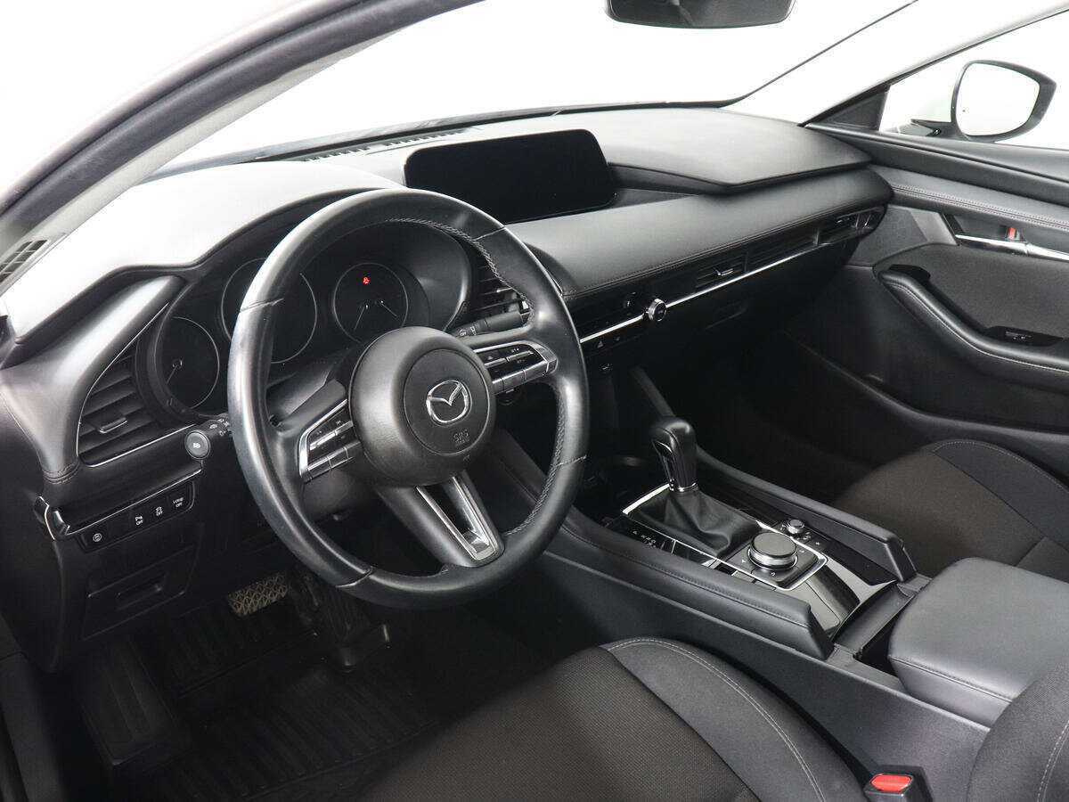 Mazda 3, 2022 Фото №9