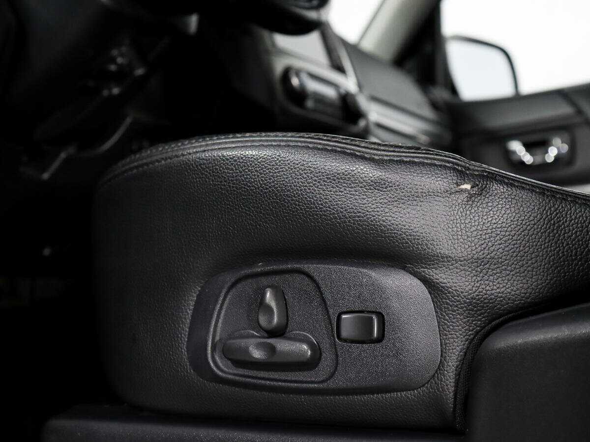 Mitsubishi Pajero, 2011 Фото №10