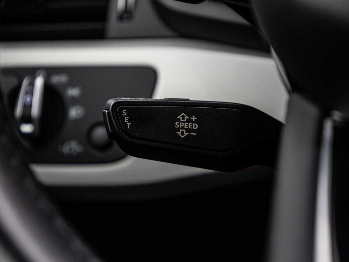 Audi A4 Long 35 TFSI, 2020 Фото №14