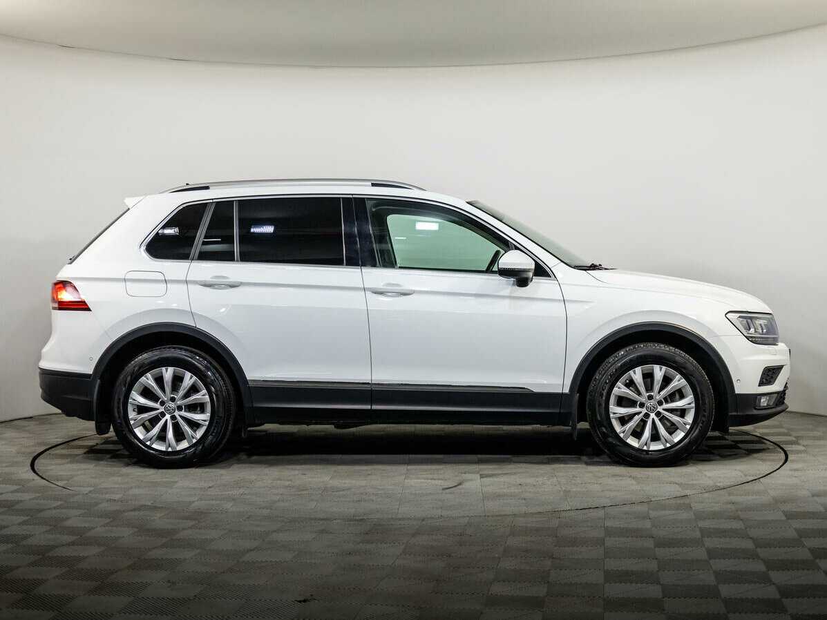 Volkswagen Tiguan L, 2018 - 86 835 км. | Фото №3