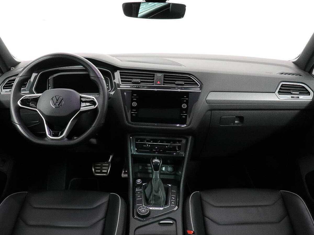 Volkswagen Tiguan, 2021 Фото №16