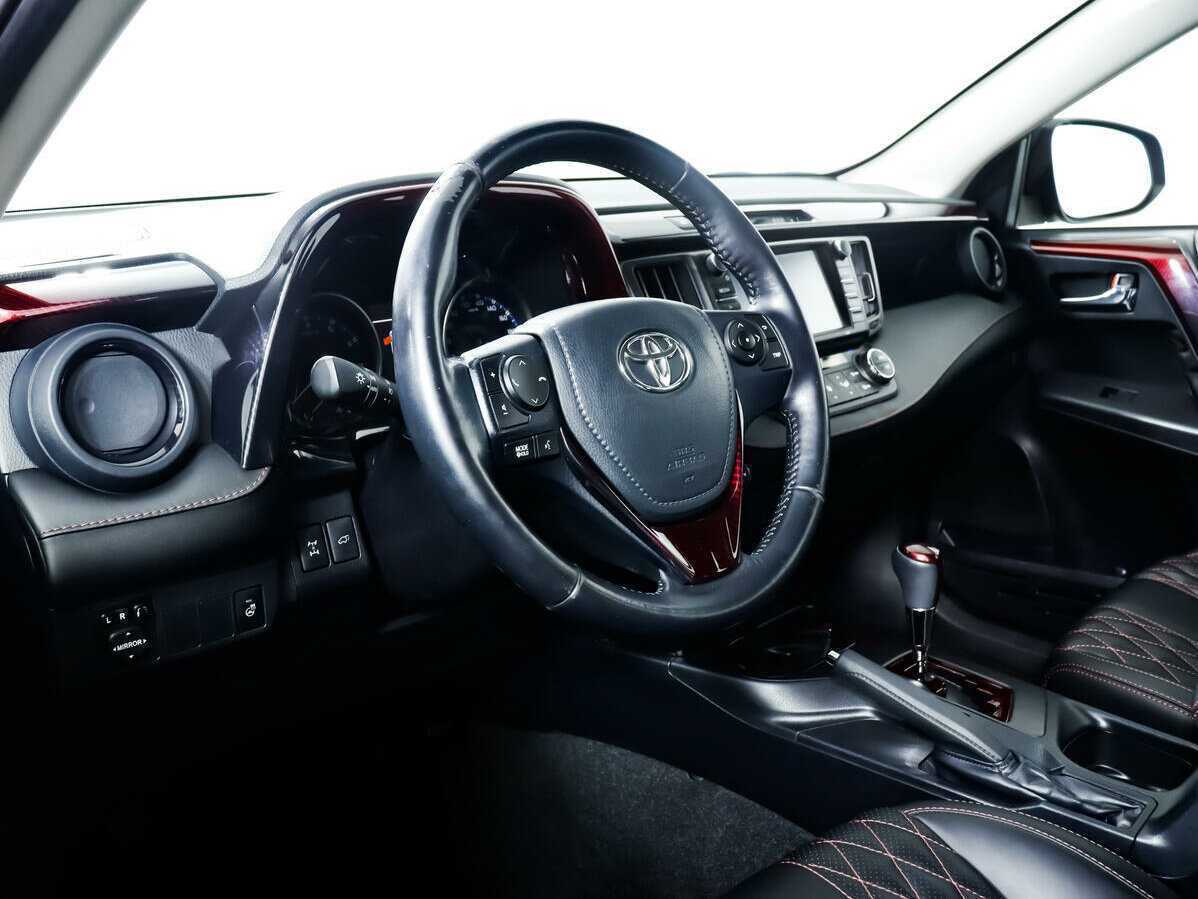 Toyota RAV4, 2017 Фото №13
