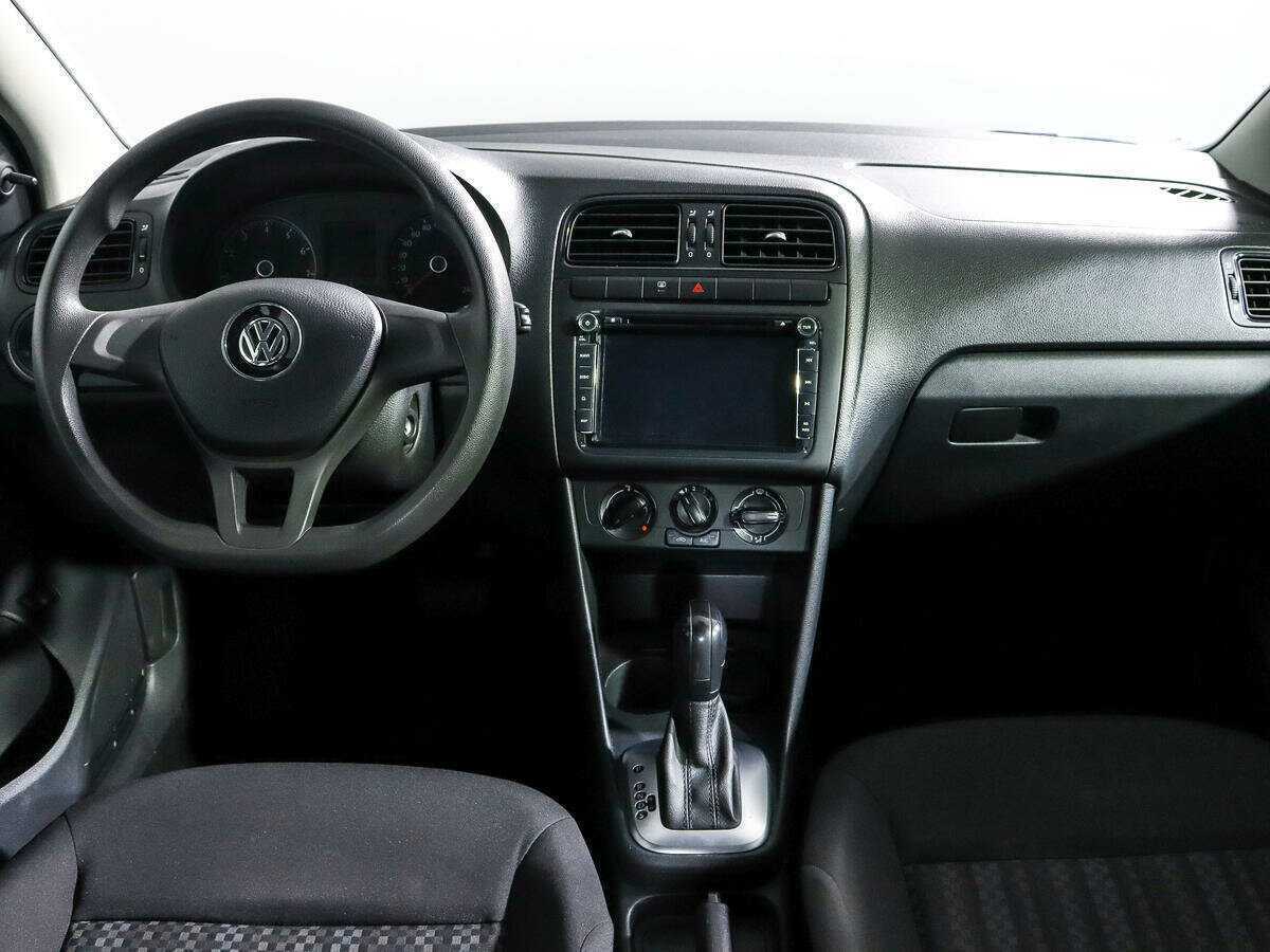 Volkswagen Polo, 2020 Фото №10